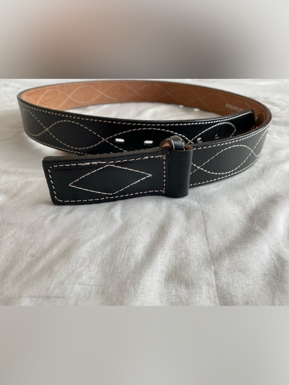 Nocona Black Leather Belt with Classic White Contrasting Loping Oval Stitch
